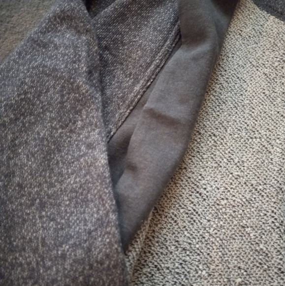 Banana Republic: Dark grey short cardigan - Picture 4 of 4